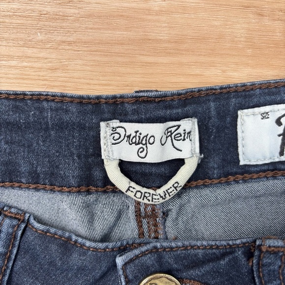 Indigo Rein Dark Wash Jeans with Rolled Hems Size 7 - Picture 5 of 8